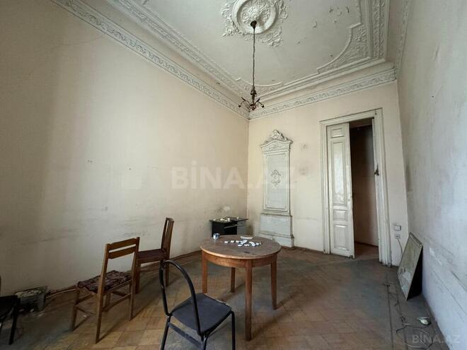 6-комн. вторичка - м. Сахил - 220 м² (12)