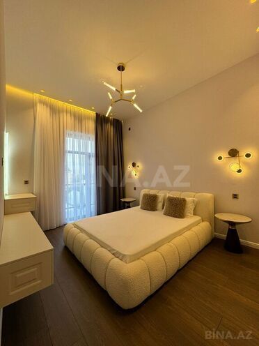 4 otaqlı həyət evi/bağ evi - Mərdəkan q. - 200 m² (17)