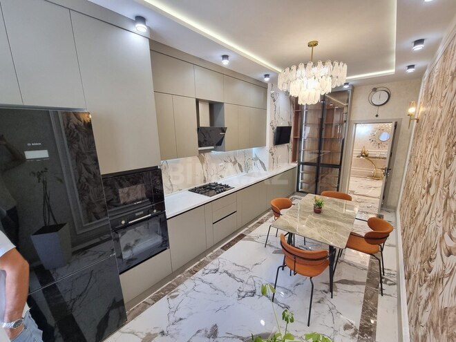 3-комн. новостройка - Наримановский  р. - 157 м² (9)