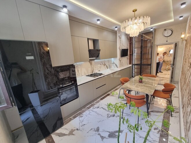 3-комн. новостройка - Наримановский  р. - 157 м² (6)