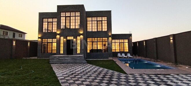 4-комн. дом/дача - пос. Шувеляны - 260 м² (1)