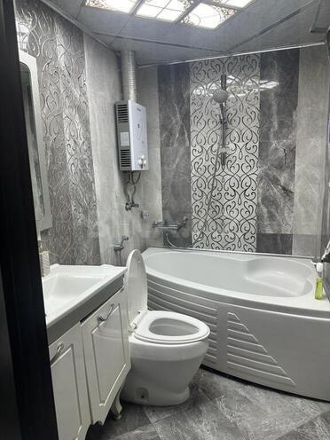 Satılır 3 otaqlı köhnə tikili 70 m², Sahil m., photo 9 from 10