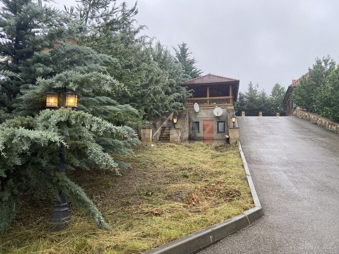 5-комн. дом/дача - Губа - 270 м² (28)