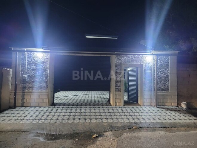 6 otaqlı həyət evi/bağ evi - Bakıxanov q. - 240 m² (2)