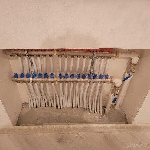 6 otaqlı həyət evi/bağ evi - Bakıxanov q. - 240 m² (24)