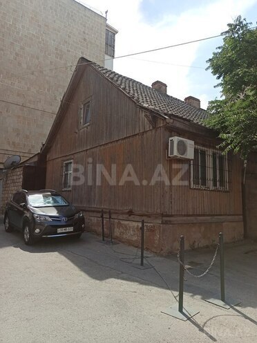 5 otaqlı köhnə tikili - Elmlər Akademiyası m. - 75 m² (1)