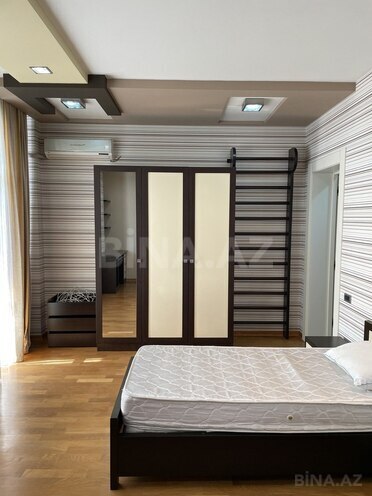 4 otaqlı yeni tikili - 8 Noyabr m. - 250 m² (19)