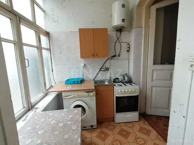 Satılır 3 otaqlı köhnə tikili 100 m², Sahil m., photo 10 from 13