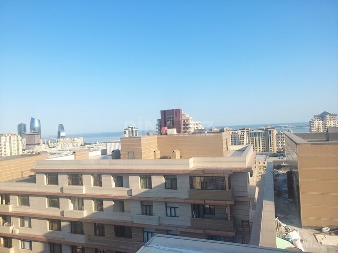 Продается 4-комн. новостройка 320 м², м. Низами, photo 6 from 11