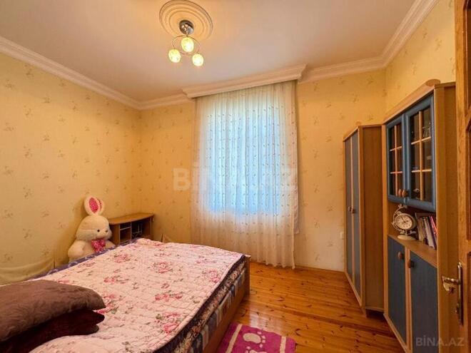 6 otaqlı həyət evi/bağ evi - Novxanı q. - 360 m² (9)