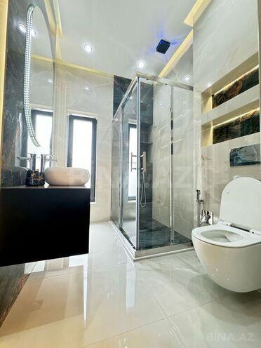 5 otaqlı həyət evi/bağ evi - Şüvəlan q. - 300 m² (29)