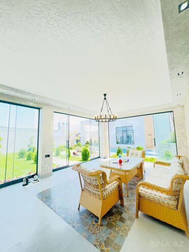 5 otaqlı həyət evi/bağ evi - Şüvəlan q. - 300 m² (14)