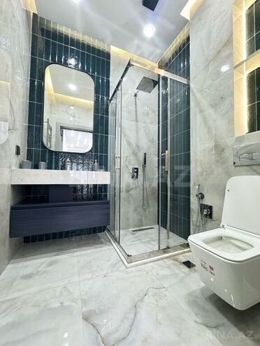 5 otaqlı həyət evi/bağ evi - Şüvəlan q. - 300 m² (30)