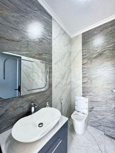 5 otaqlı həyət evi/bağ evi - Şüvəlan q. - 300 m² (27)