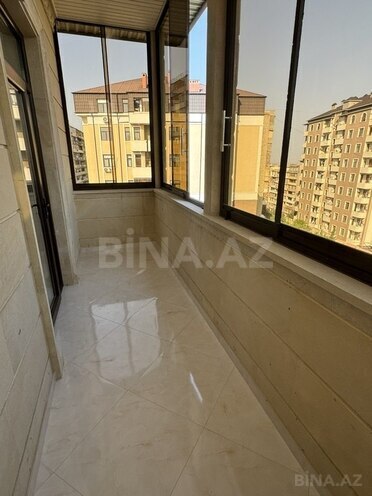 6 otaqlı həyət evi/bağ evi - Köhnə Günəşli q. - 276 m² (25)