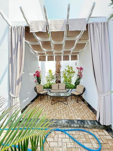 6 otaqlı həyət evi/bağ evi - Mərdəkan q. - 450 m² (13)