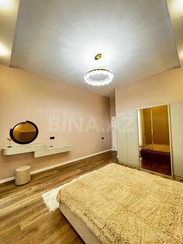 5 otaqlı həyət evi/bağ evi - Mərdəkan q. - 300 m² (21)