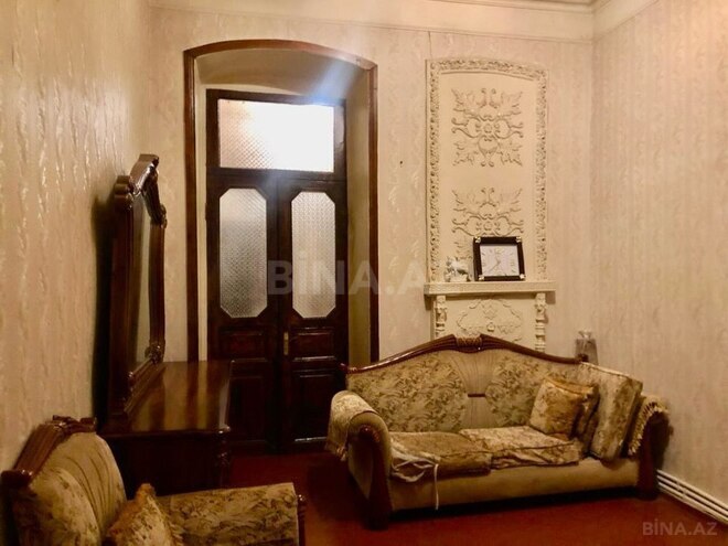 3-комн. вторичка - м. 28 мая - 100 м² (1)