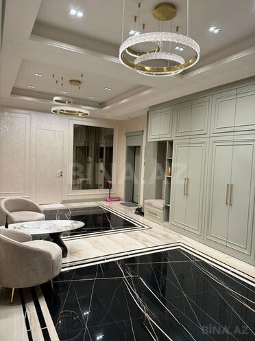 3-комн. новостройка - м. 28 мая - 180 м² (18)