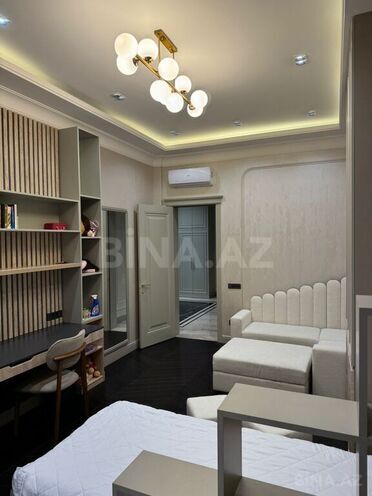 3-комн. новостройка - м. 28 мая - 180 м² (4)