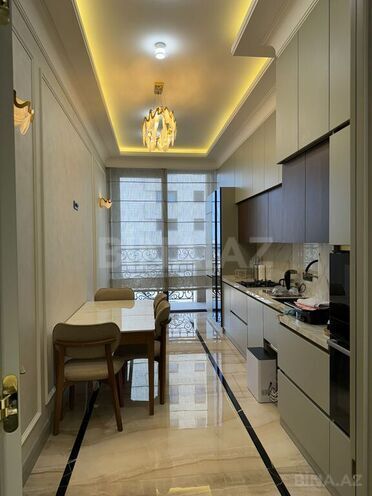 3-комн. новостройка - м. 28 мая - 180 м² (21)