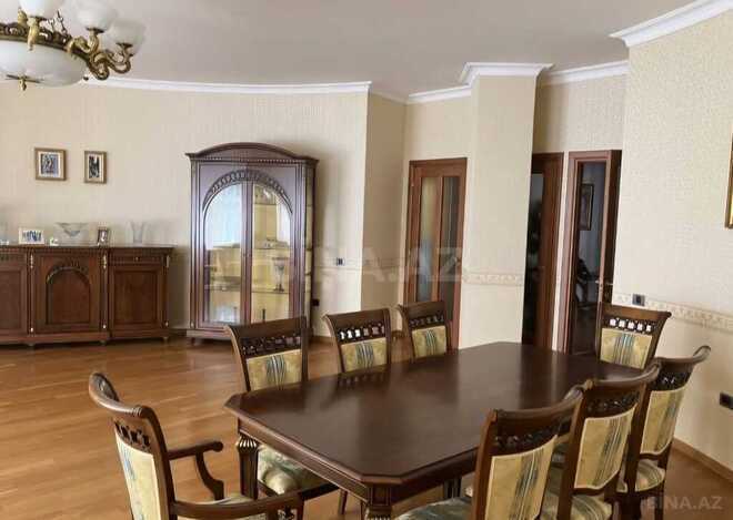 Продаётся 4-комн. новостройка 230 м², м. Низами, photo 1 from 27