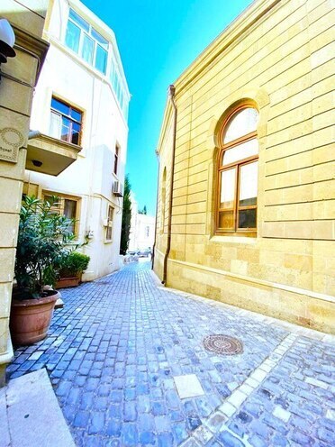 Продаётся  объект 180 м², м. Ичеришехер, photo 9 from 32