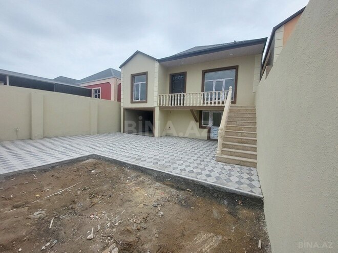 4 otaqlı həyət evi/bağ evi - Biləcəri q. - 120 m² (1)