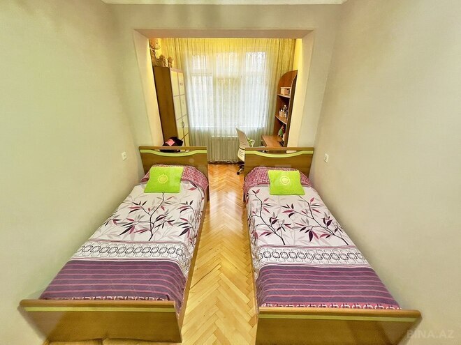 Satılır 4 otaqlı köhnə tikili 100 m², Qara Qarayev m., photo 11 from 23