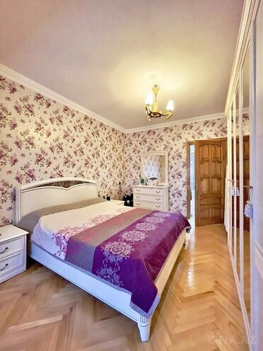 Satılır 4 otaqlı köhnə tikili 100 m², Qara Qarayev m., photo 4 from 23