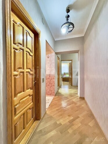 Satılır 4 otaqlı köhnə tikili 100 m², Qara Qarayev m., photo 17 from 23