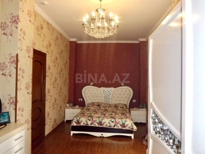 6-комн. дом/дача - м. Кара Караев - 250 м² (19)