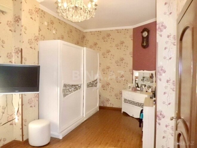 6-комн. дом/дача - м. Кара Караев - 250 м² (14)