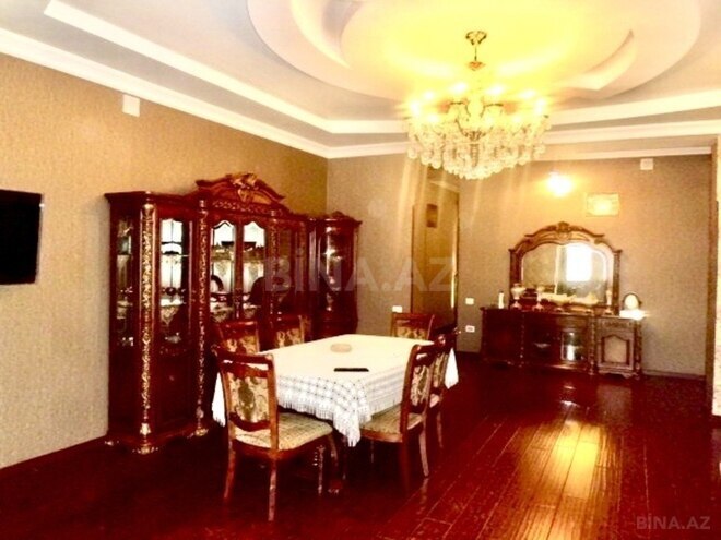 6-комн. дом/дача - м. Кара Караев - 250 м² (1)