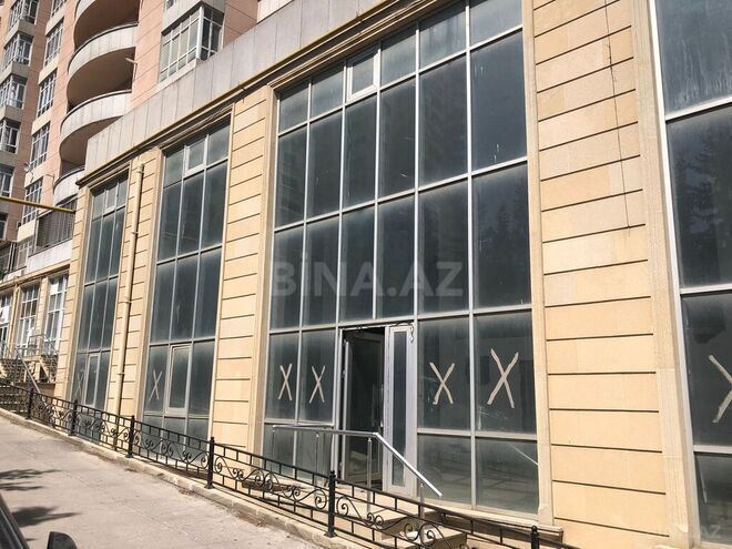 Объект - м. Элмляр Академиясы - 340 м² (6)
