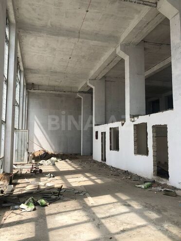 Объект - м. Элмляр Академиясы - 340 м² (9)