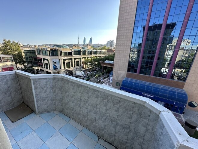 Сдаётся 2-комн. вторичка 65 м², м. Сахил, photo 16 from 24