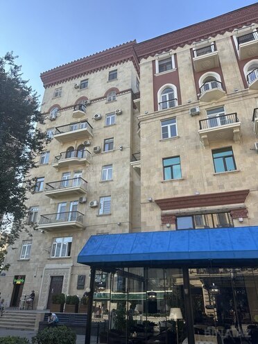 Сдаётся 2-комн. вторичка 65 м², м. Сахил, photo 22 from 24