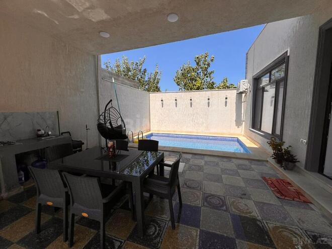 4 otaqlı həyət evi/bağ evi - Şüvəlan q. - 130 m² (5)