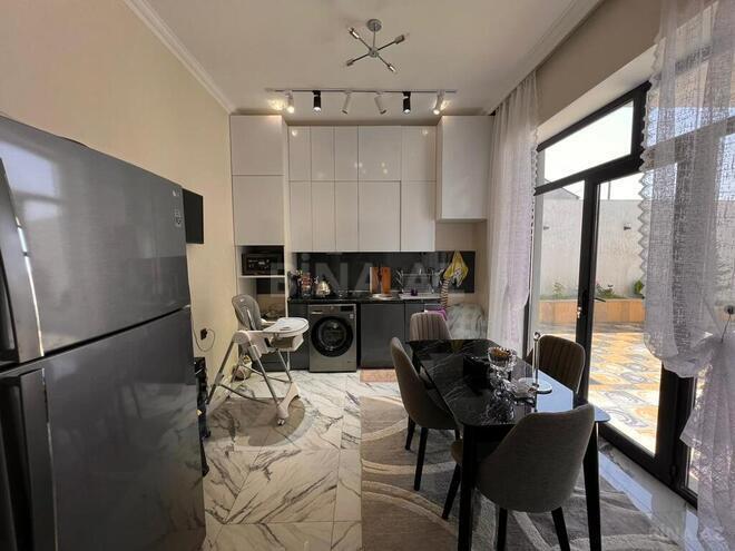 4 otaqlı həyət evi/bağ evi - Şüvəlan q. - 130 m² (7)