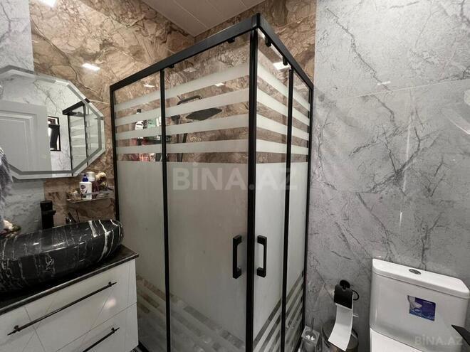 4 otaqlı həyət evi/bağ evi - Şüvəlan q. - 130 m² (16)