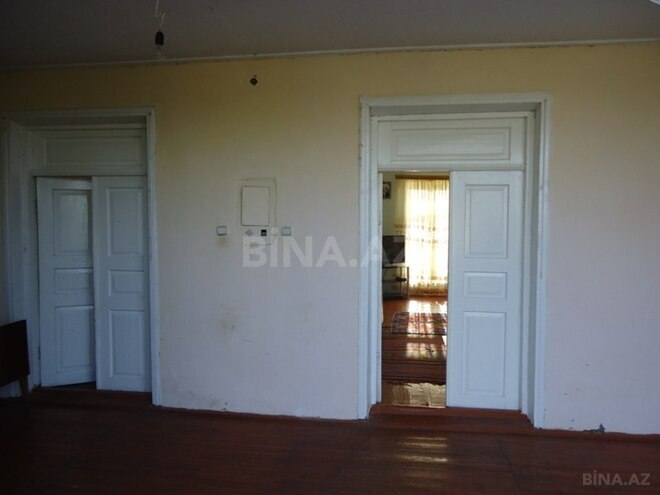 4 otaqlı həyət evi/bağ evi - Bərdə - 196.4 m² (4)