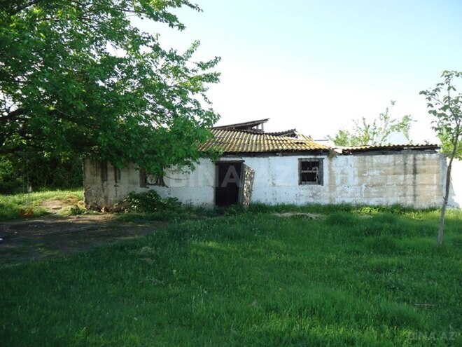 4 otaqlı həyət evi/bağ evi - Bərdə - 196.4 m² (8)