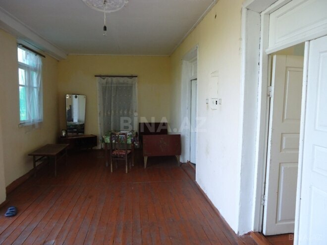 4 otaqlı həyət evi/bağ evi - Bərdə - 196.4 m² (5)