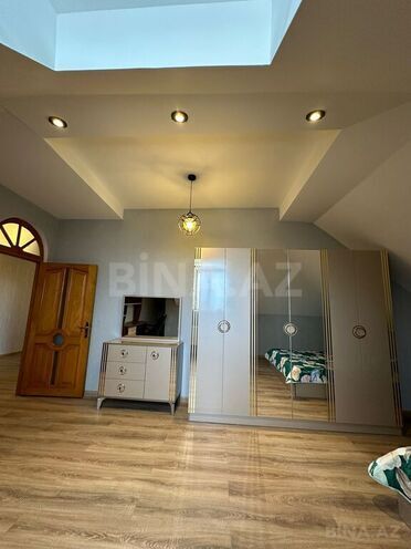 3-комн. новостройка - пос. 8-й мкр - 200 м² (10)