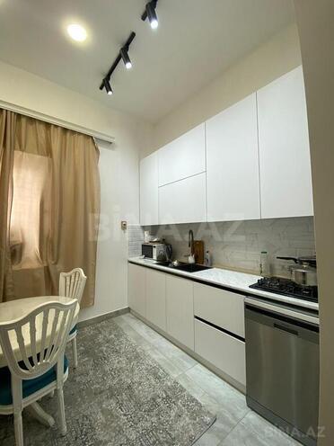 Продаётся 3-комн. вторичка 110 м², м. Ичеришехер, photo 11 from 18