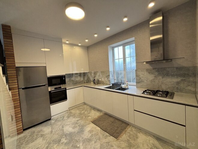 6 otaqlı həyət evi/bağ evi - Qusar - 260 m² (21)