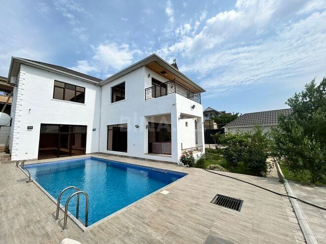 Продаётся 6-комн. дом/дача 310 м², Бинагадинский р., photo 1 from 31