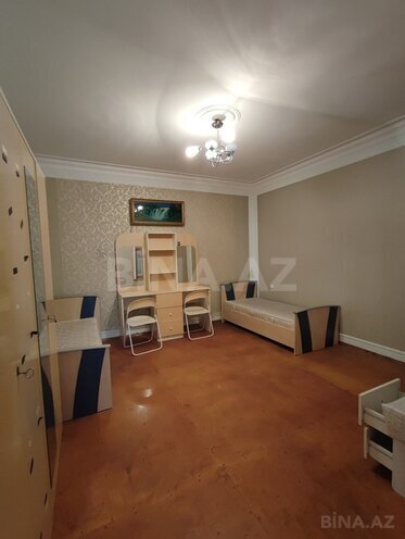 7 otaqlı həyət evi/bağ evi - Zığ q. - 240 m² (17)