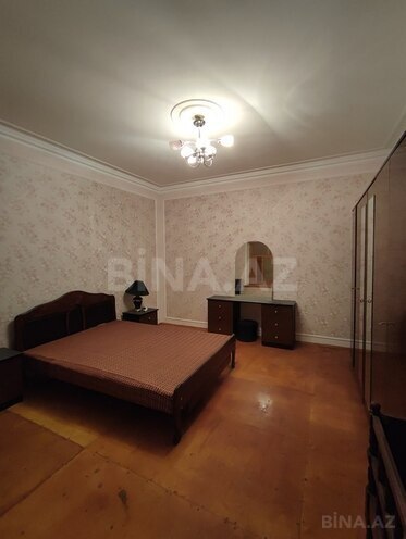 7 otaqlı həyət evi/bağ evi - Zığ q. - 240 m² (20)
